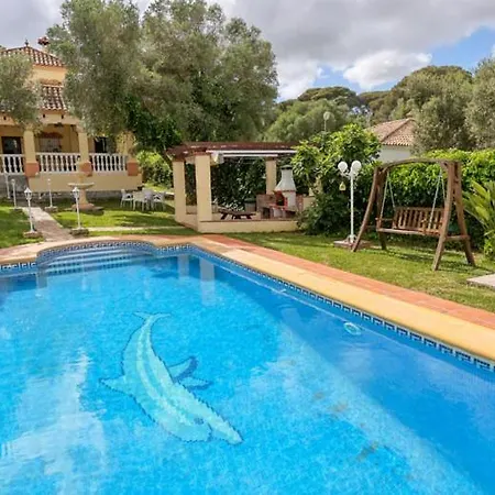 Luna Villa