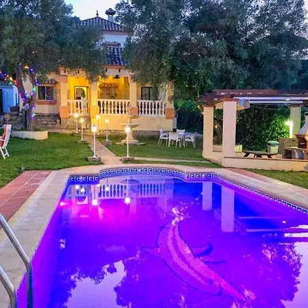 Luna Villa *